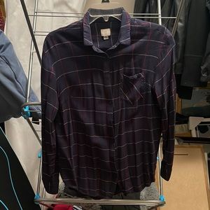 Women’s flannel, navy and red